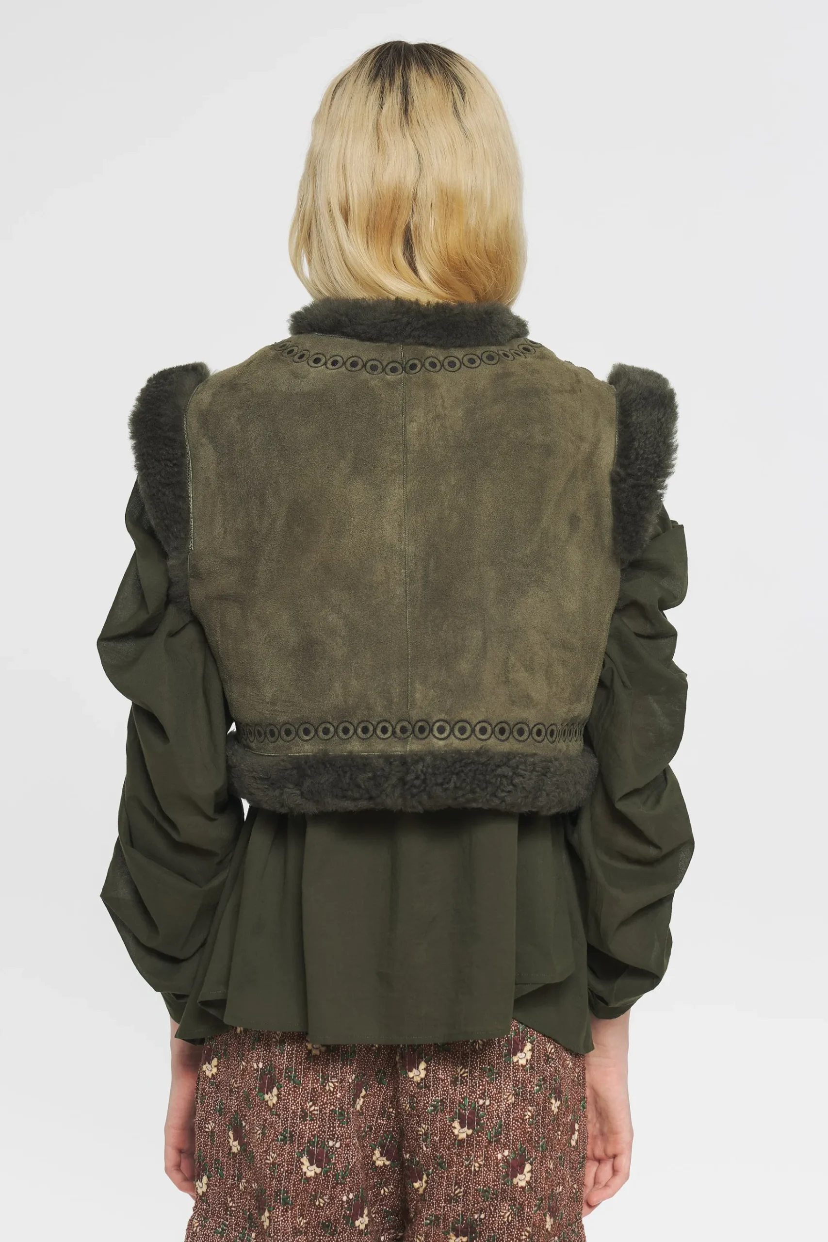 ANTIK BATIK Dune Embroidered reversible gilet Green Hot