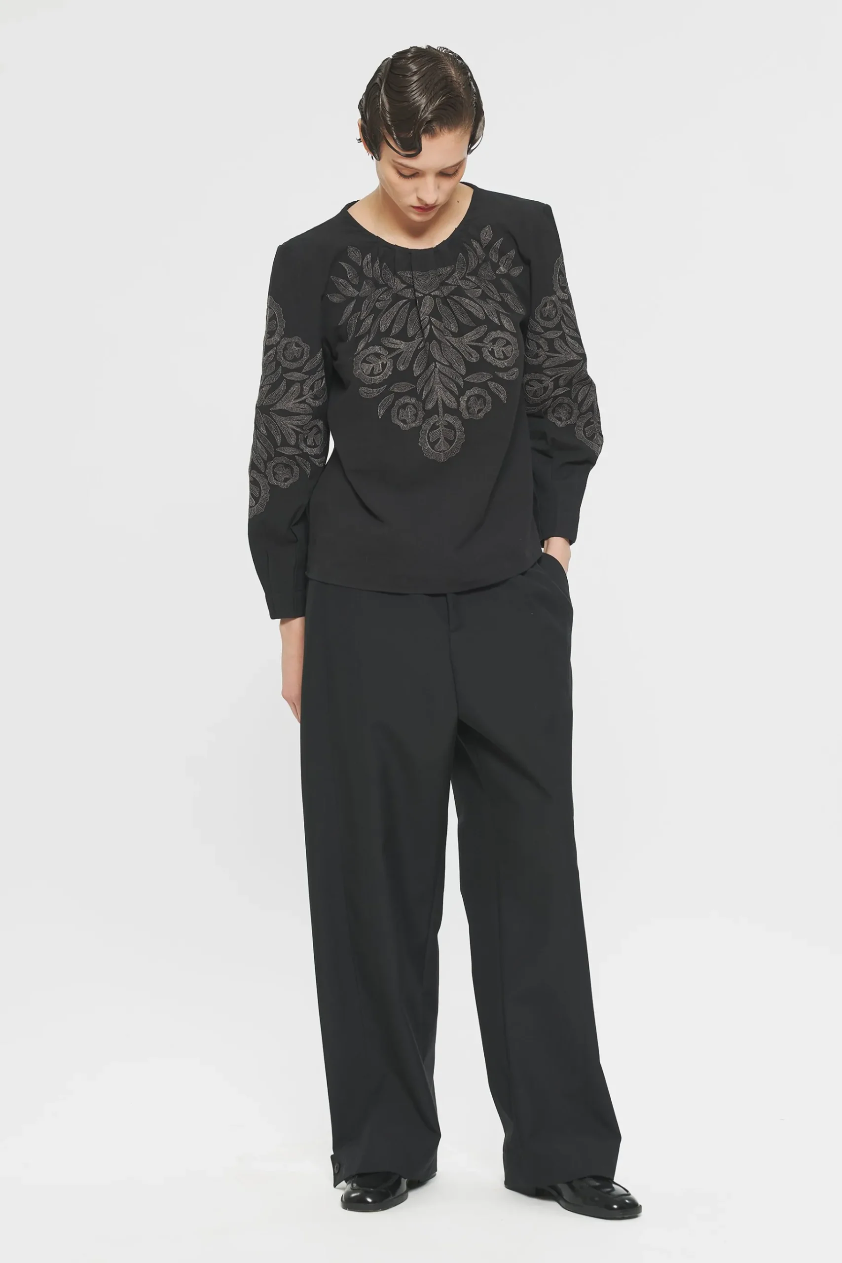 ANTIK BATIK Eglantine Embroidered blouse Black Shop