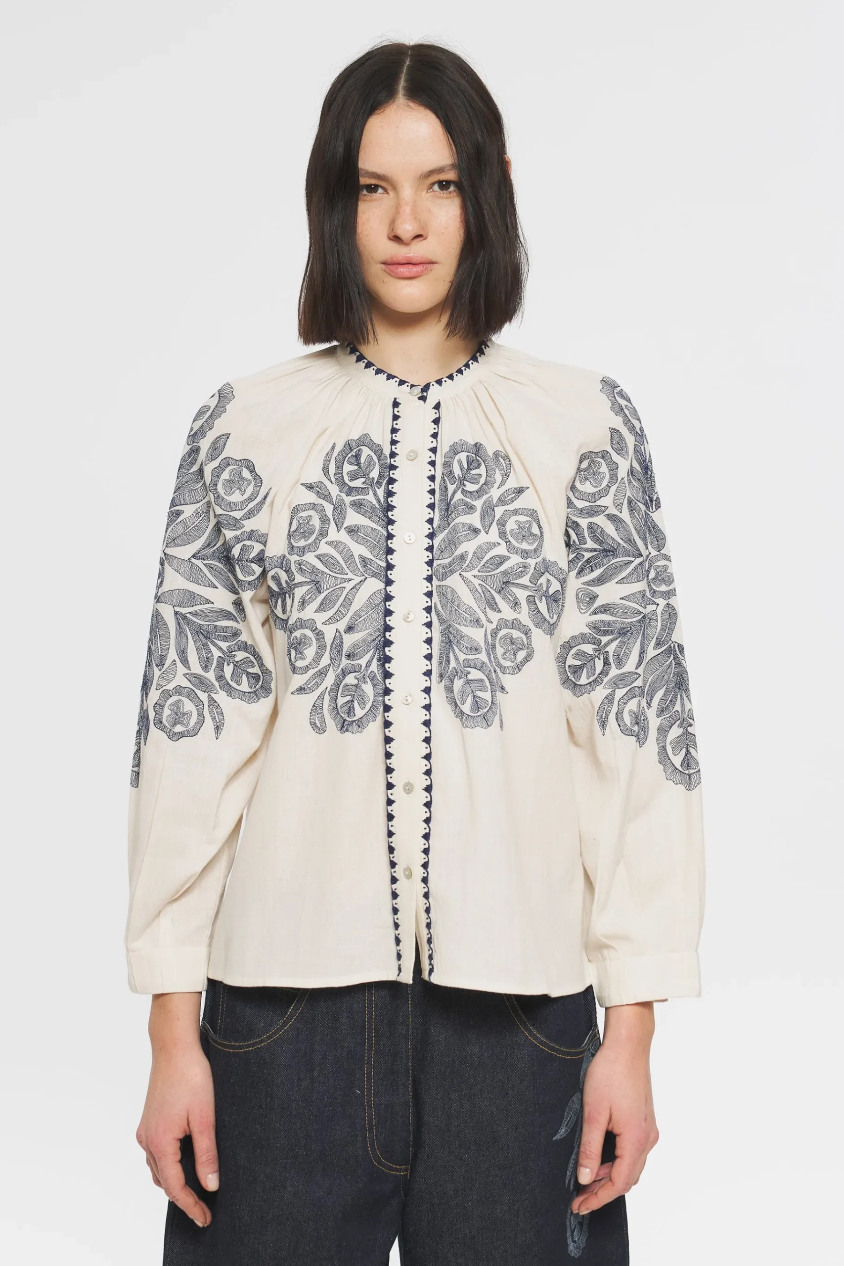 ANTIK BATIK Eglantine Embroidered blouse Cream Fashion
