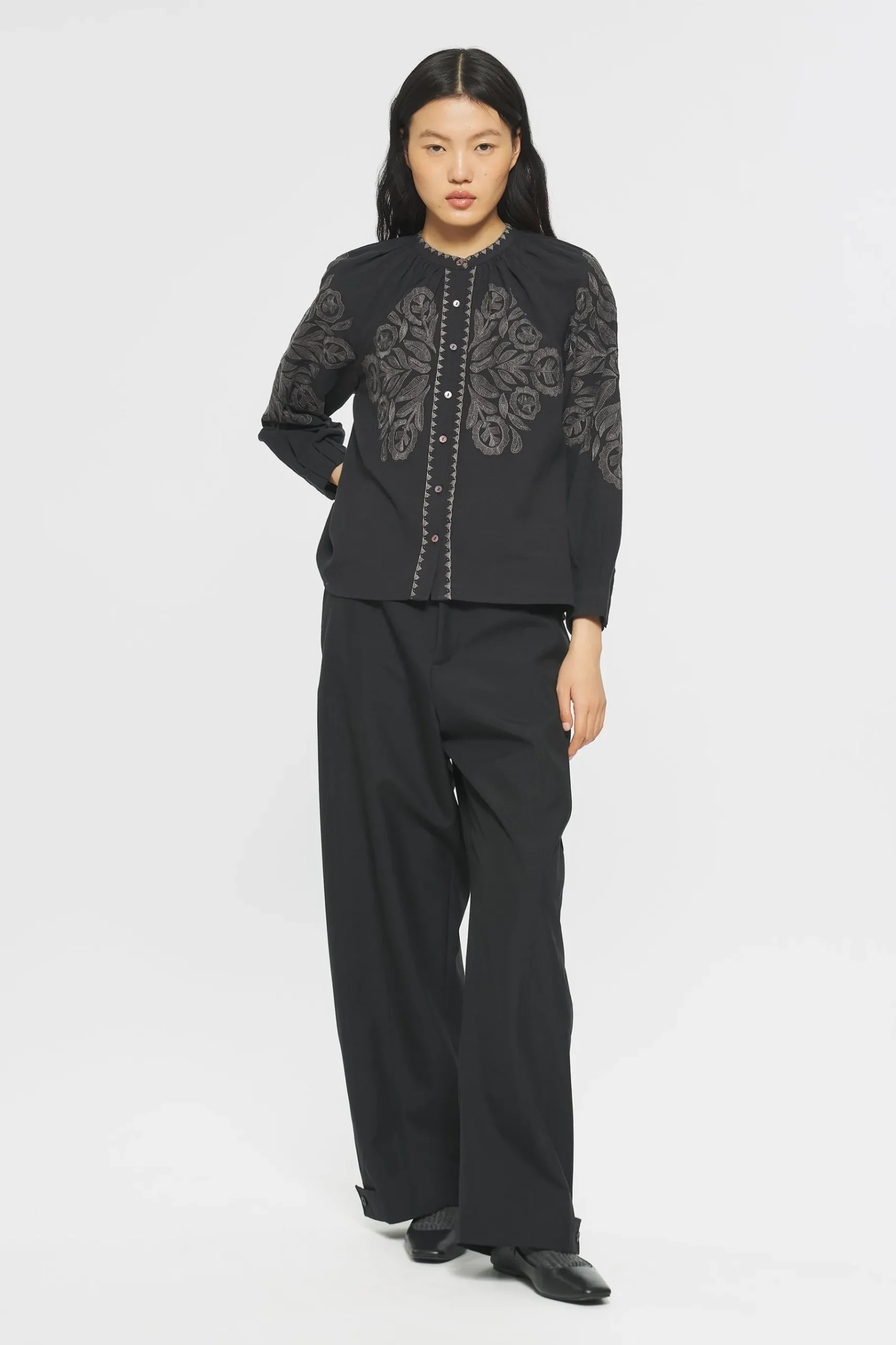 ANTIK BATIK Eglantine Embroidered blouse Black Cheap