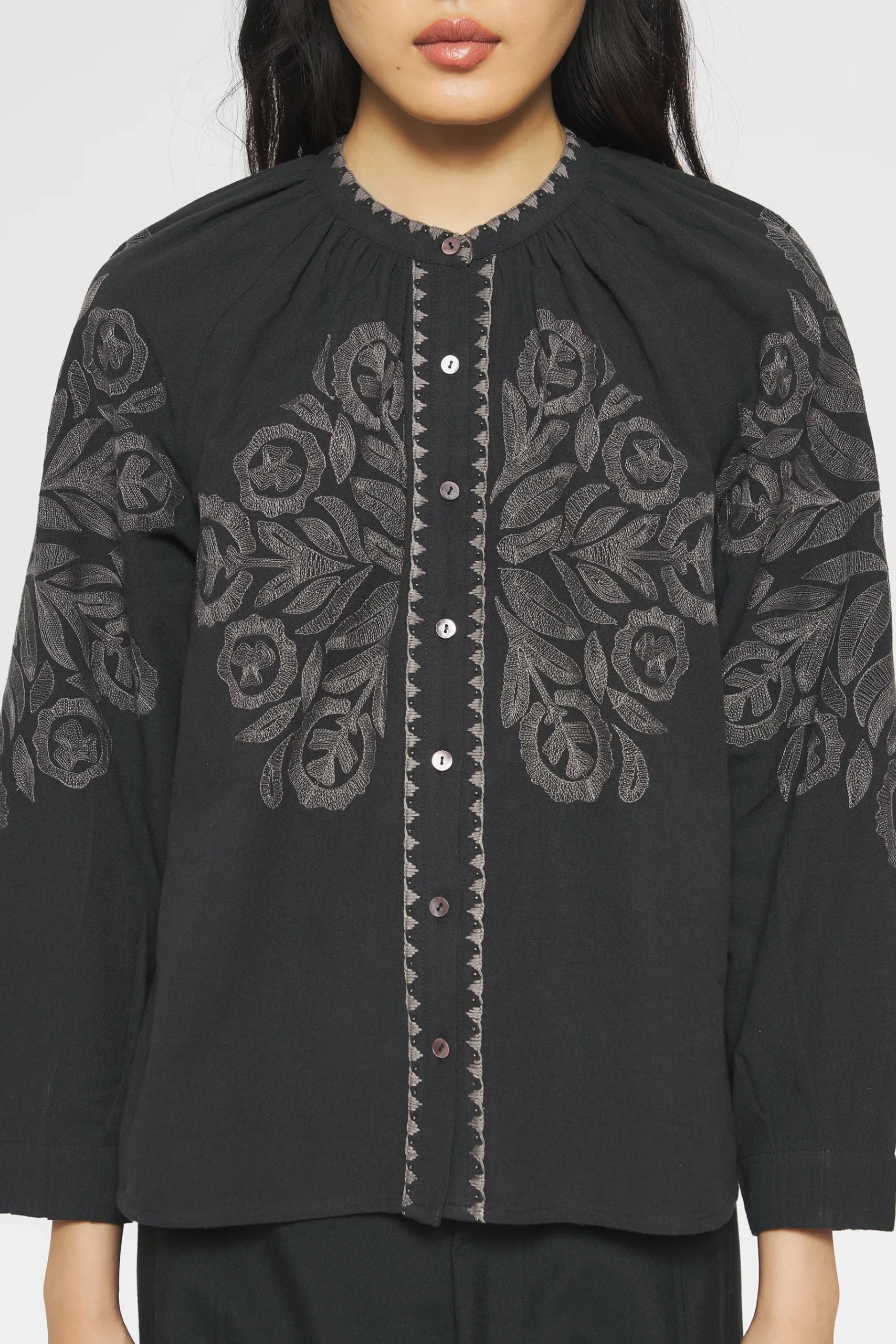ANTIK BATIK Eglantine Embroidered blouse Black Cheap