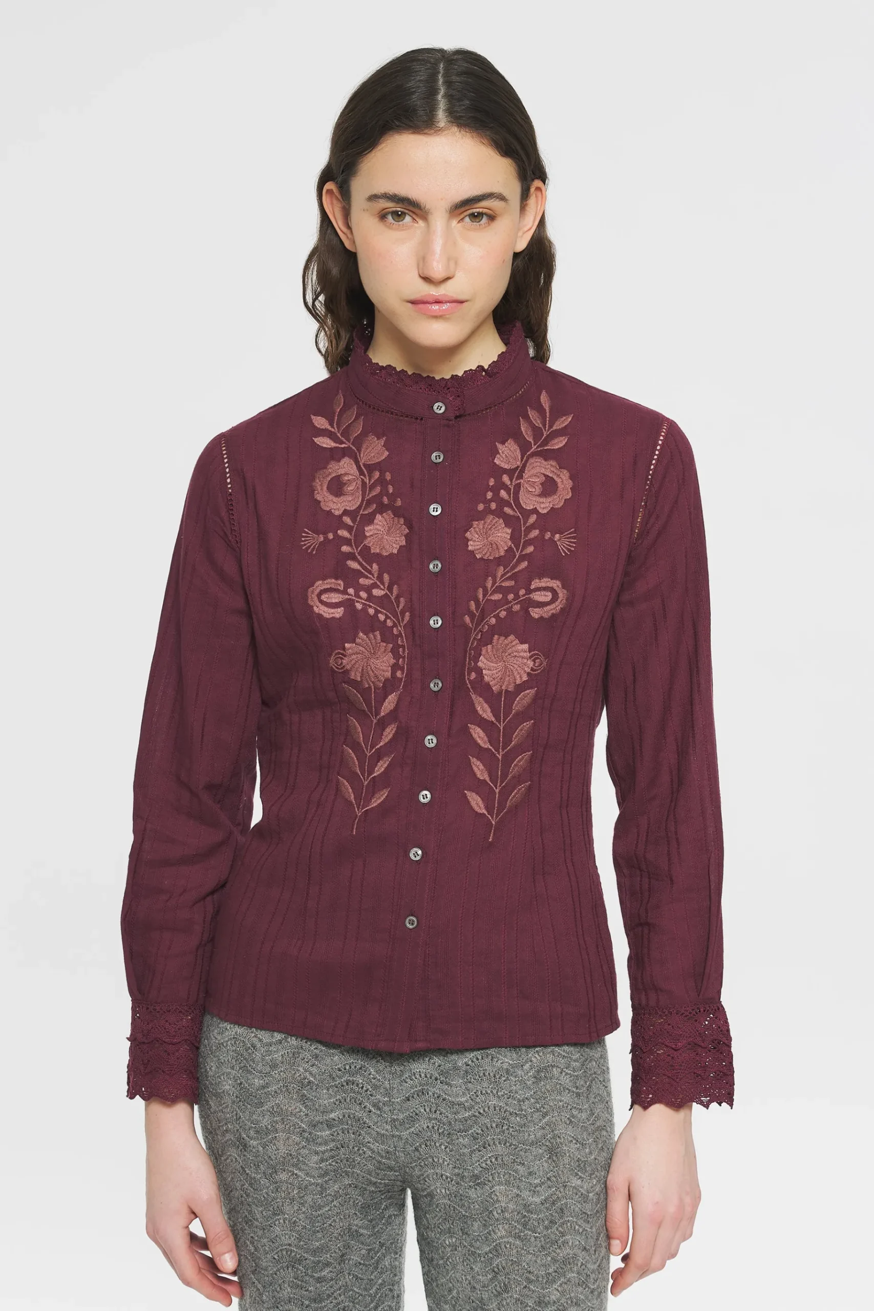 ANTIK BATIK Kiss Embroide blouse Red Outlet