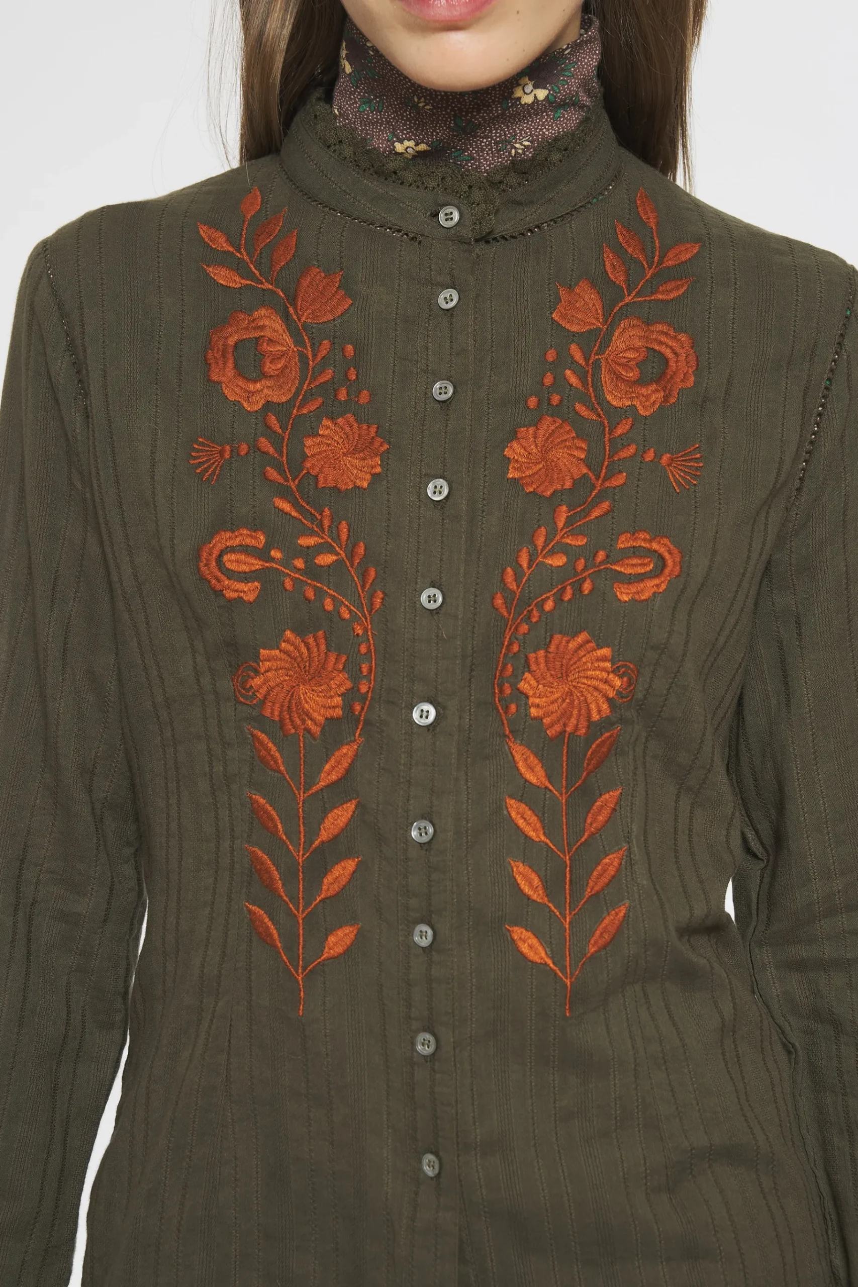 ANTIK BATIK Kiss Embroidered blouse Green Store