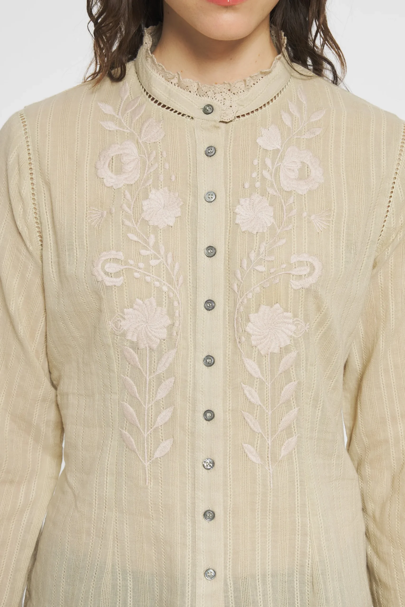 ANTIK BATIK Kiss Embroidered blouse Cream Sale