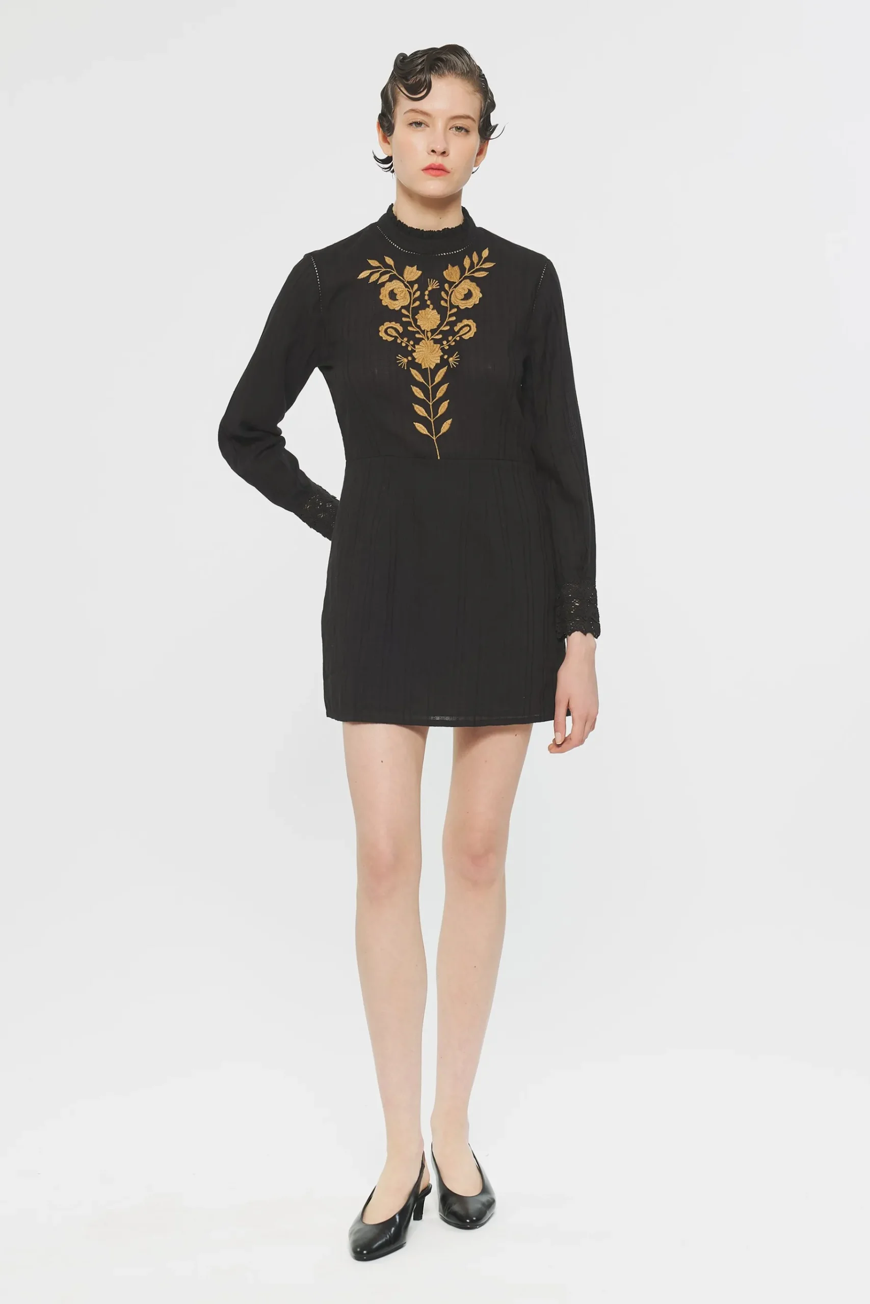 ANTIK BATIK Kiss Embroidered mini dress Black Store