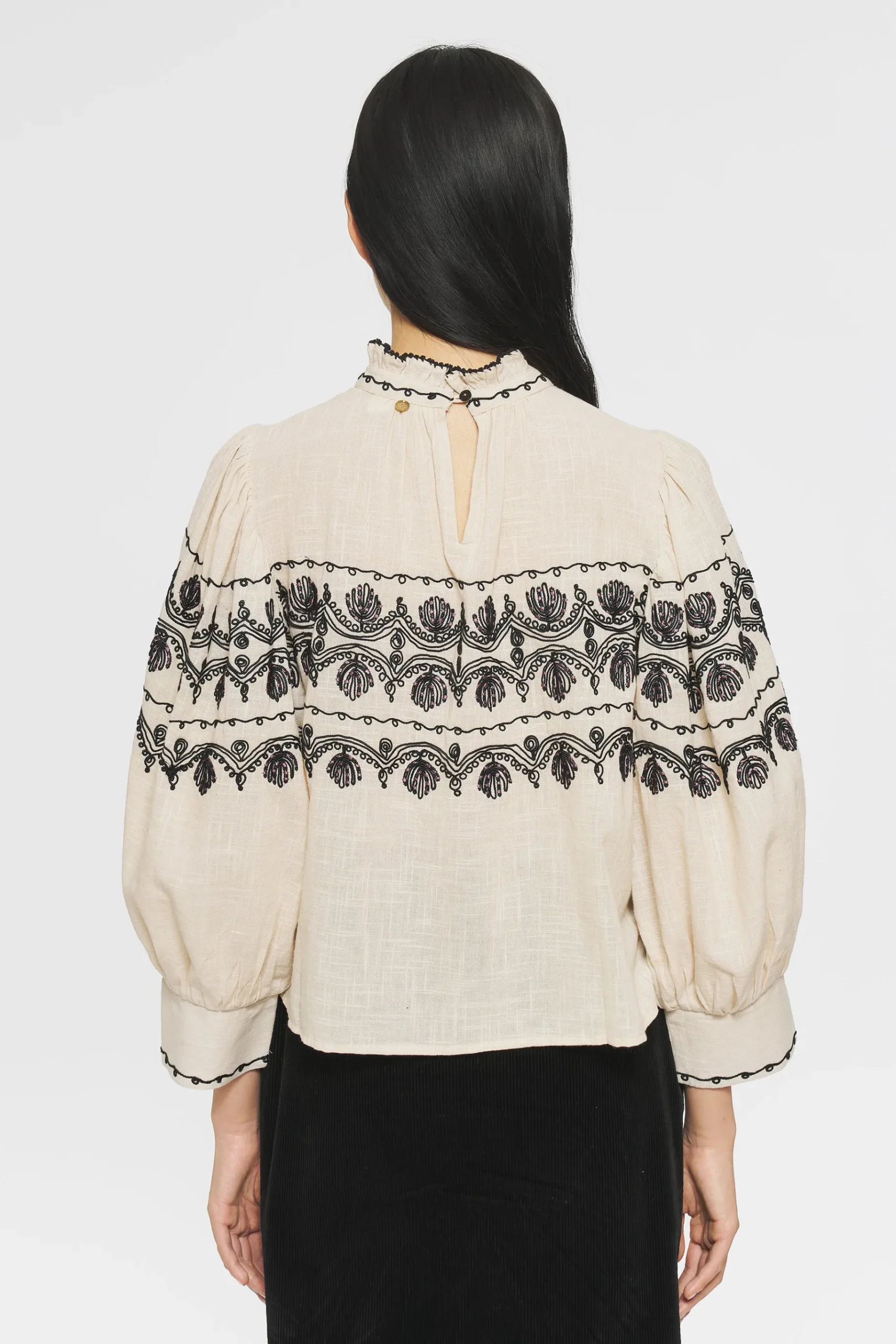 ANTIK BATIK Nelly Embroidered blouse Cream Best