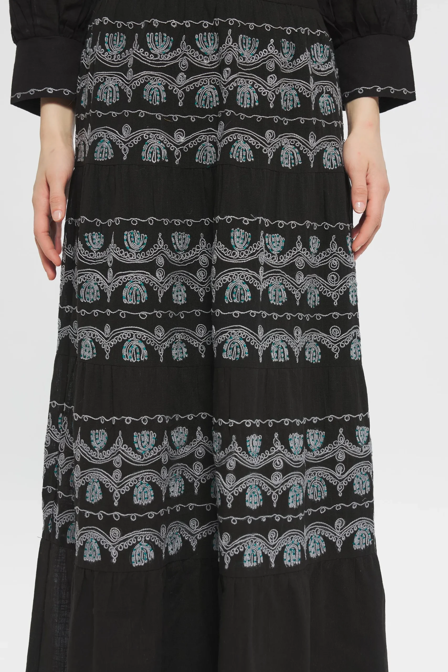 ANTIK BATIK Nelly Embroidered skirt Black Clearance