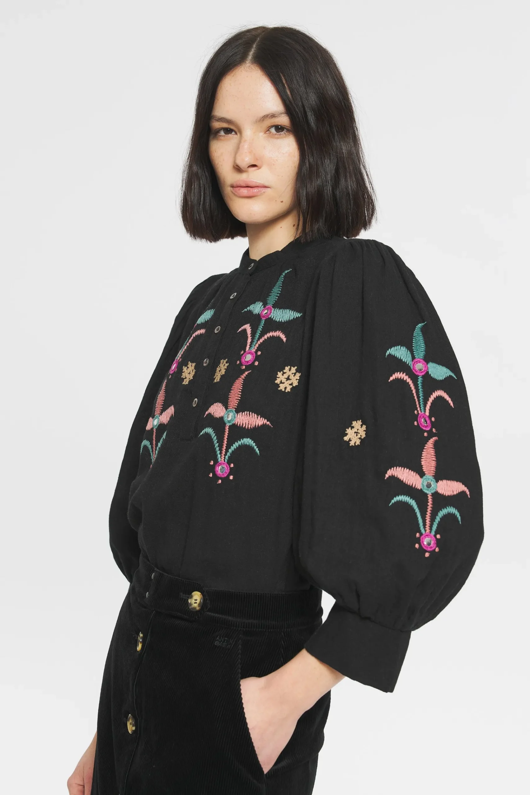 ANTIK BATIK Rafi Embroidered blouse Outlet