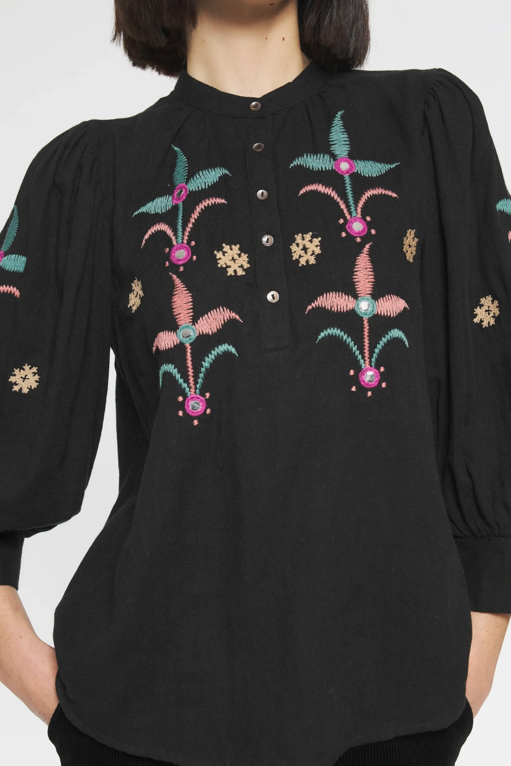 ANTIK BATIK Rafi Embroidered blouse Outlet