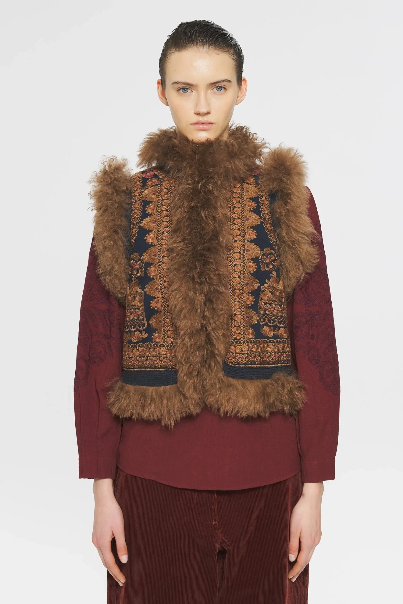 ANTIK BATIK Sandor Embroidered gilet Brown Store