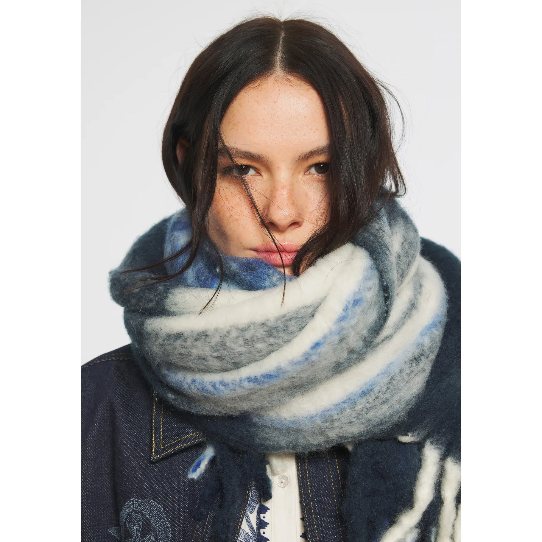 ANTIK BATIK Scarves Scarf Black Fashion