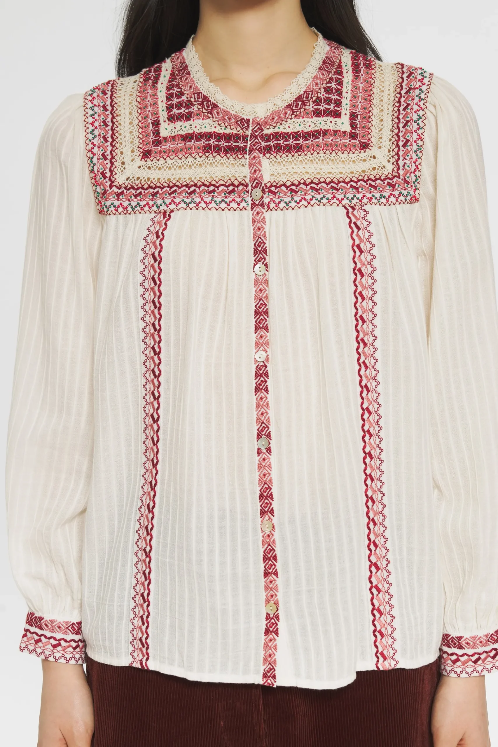 ANTIK BATIK Tamara Embroidered blouse Cream Cheap