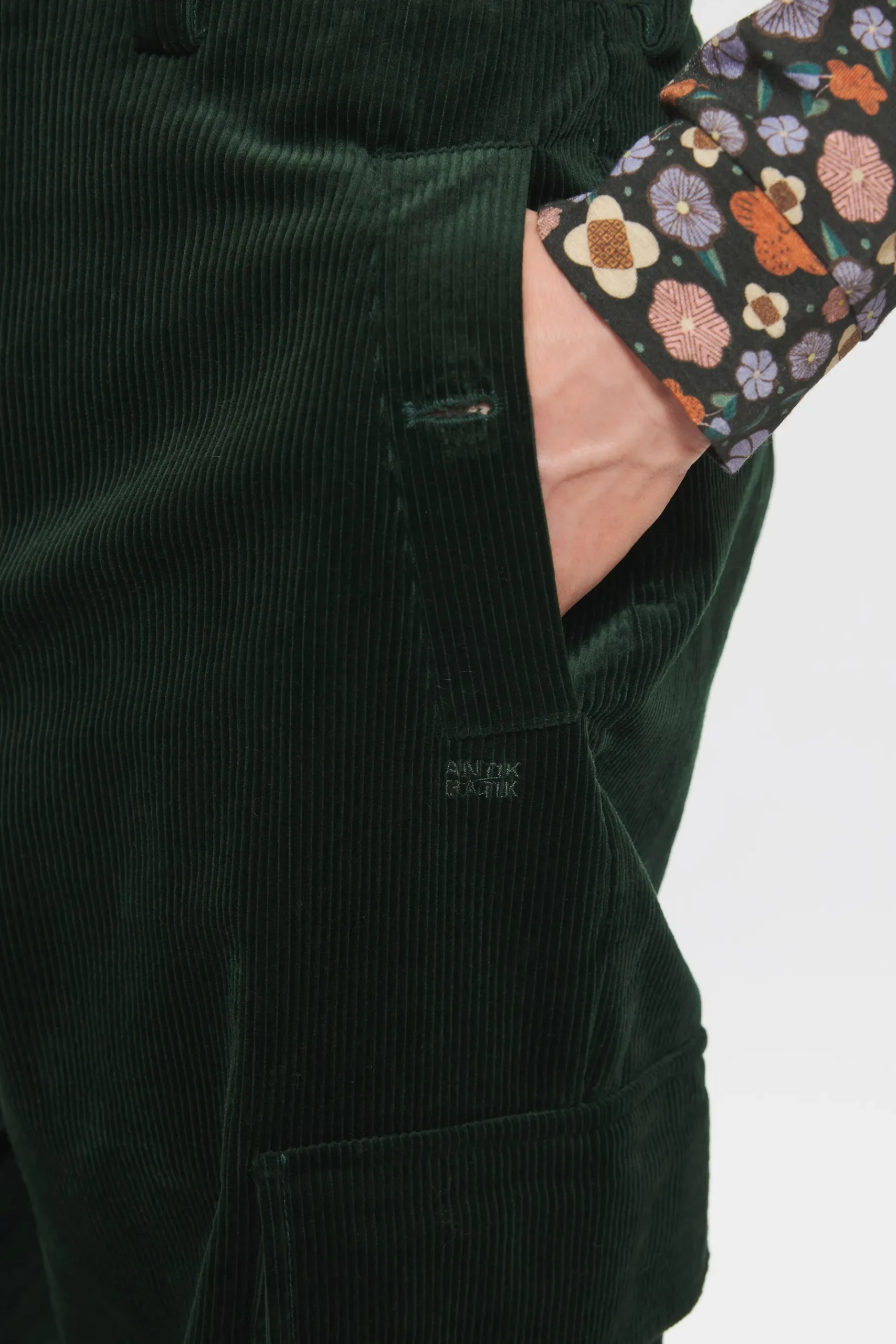 ANTIK BATIK Tildo Cargo Trousers Men Kaki Discount